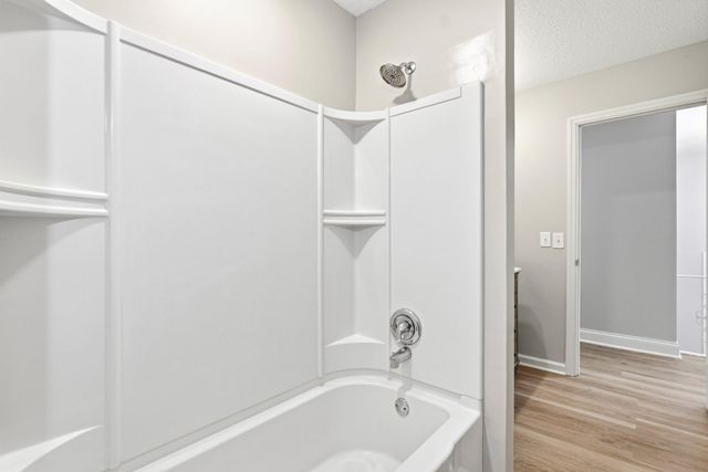 2824 Ridgecrest Drive, Chattanooga, TN 37406