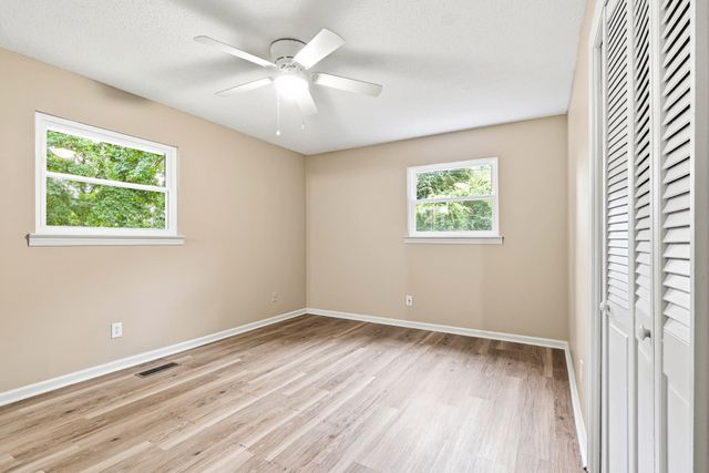 2824 Ridgecrest Drive, Chattanooga, TN 37406