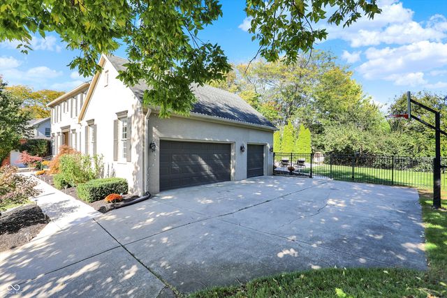 12430 Hyacinth Drive, Fishers, IN 46037