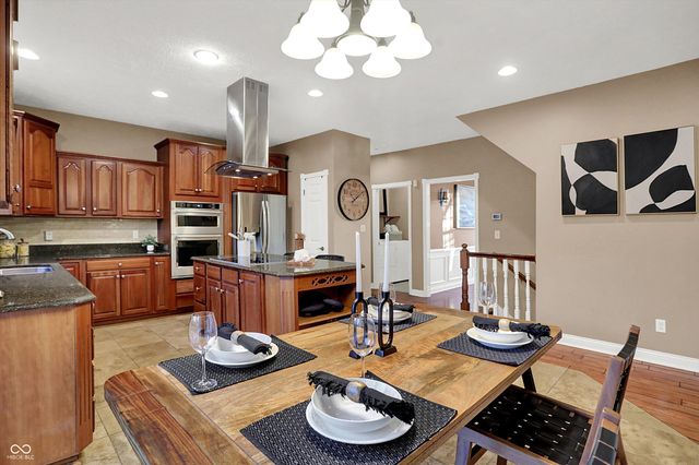 12430 Hyacinth Drive, Fishers, IN 46037