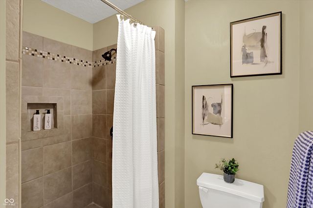 12430 Hyacinth Drive, Fishers, IN 46037