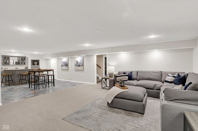 12430 Hyacinth Drive, Fishers, IN 46037