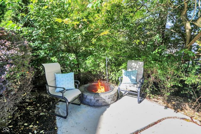 12430 Hyacinth Drive, Fishers, IN 46037