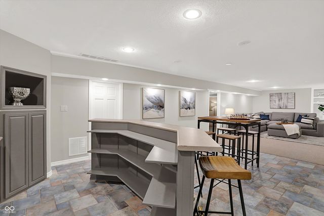 12430 Hyacinth Drive, Fishers, IN 46037