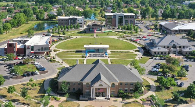 12430 Hyacinth Drive, Fishers, IN 46037