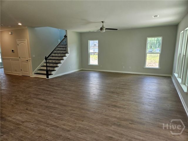 225 Glendale Circle, Richmond Hill, GA 31324