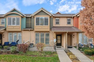 907 N FARMINGTON CROSSING, Farmington, UT 84025