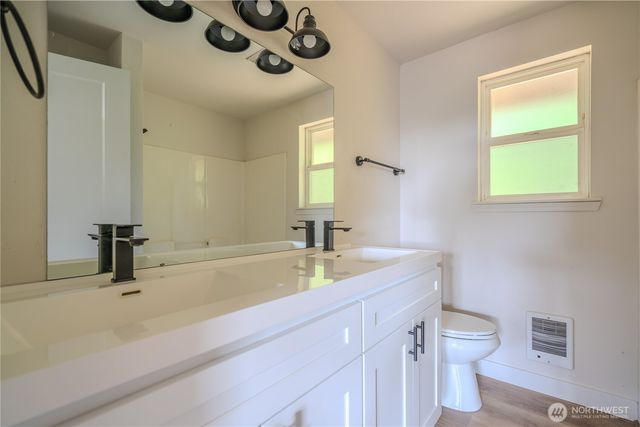 1471 SE Binns Swiger Loop, Shelton, WA 98584