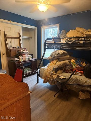 5854 Cutten Avenue, North Lawrence, OH 44666