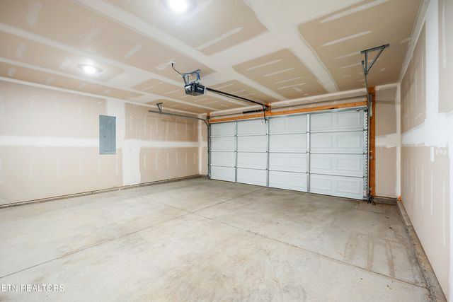 5055 Cotton Seed Way, Morristown, TN 37813