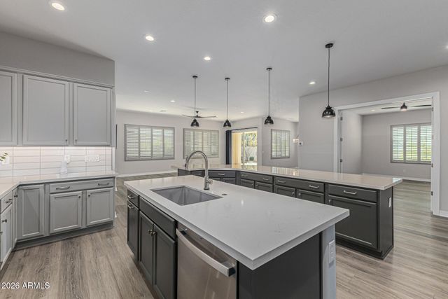 4237 E HUNTER Court, Cave Creek, AZ 85331