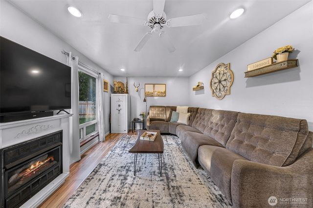 205 Cashmere Lane, Everson, WA 98247