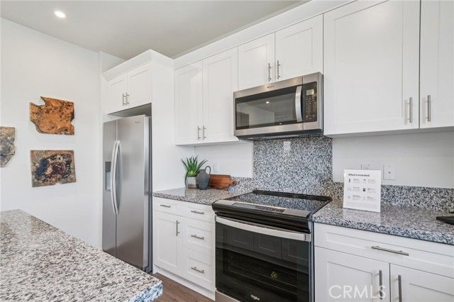 13605 Flying Cloud Way, Victorville, CA 92394