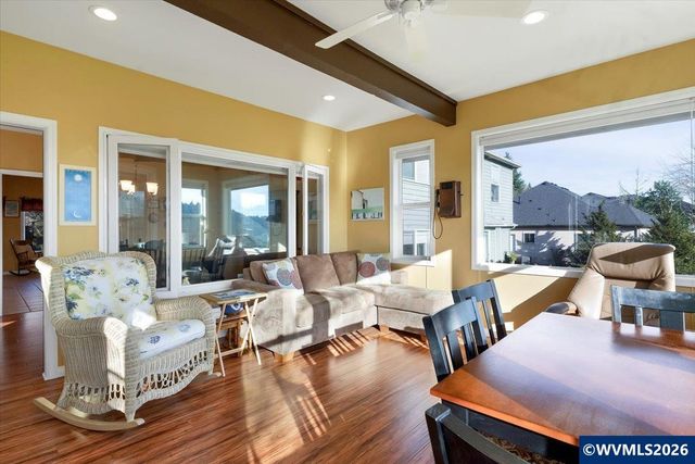 838 Hazeltine Av SE, Salem, OR 97306