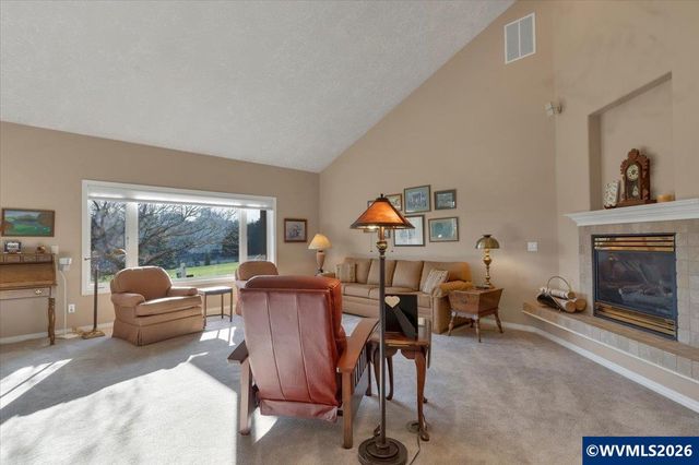 838 Hazeltine Av SE, Salem, OR 97306