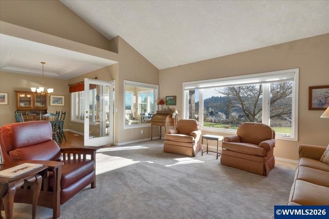 838 Hazeltine Av SE, Salem, OR 97306