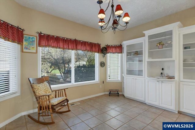 838 Hazeltine Av SE, Salem, OR 97306