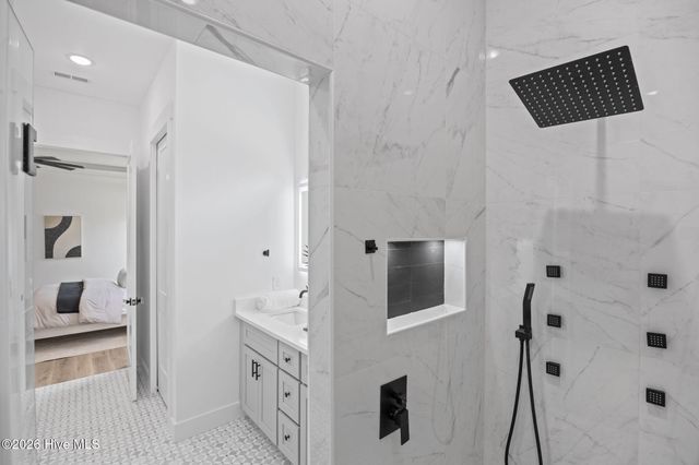 9303 Whisper Park Drive SW, Calabash, NC 28467