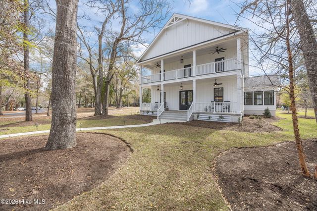 9303 Whisper Park Drive SW, Calabash, NC 28467