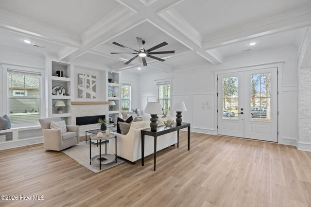 9303 Whisper Park Drive SW, Calabash, NC 28467