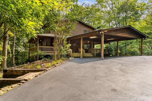 51 Cornerstone Court, Mccaysville, GA 30555