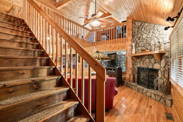 51 Cornerstone Court, Mccaysville, GA 30555