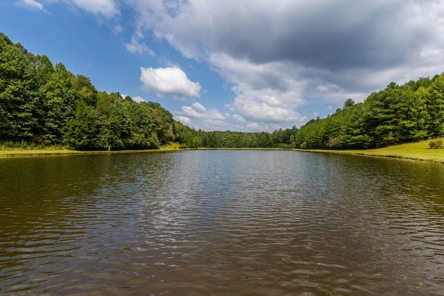 51 Cornerstone Court, Mccaysville, GA 30555
