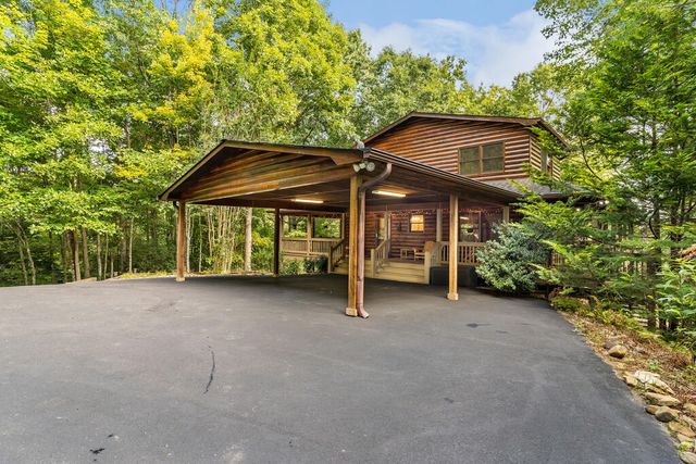 51 Cornerstone Court, Mccaysville, GA 30555