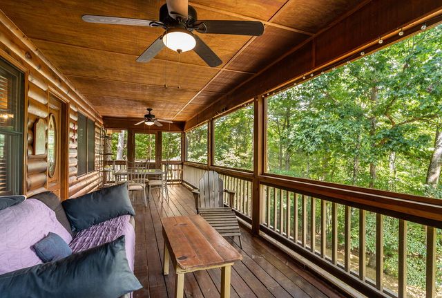 51 Cornerstone Court, Mccaysville, GA 30555