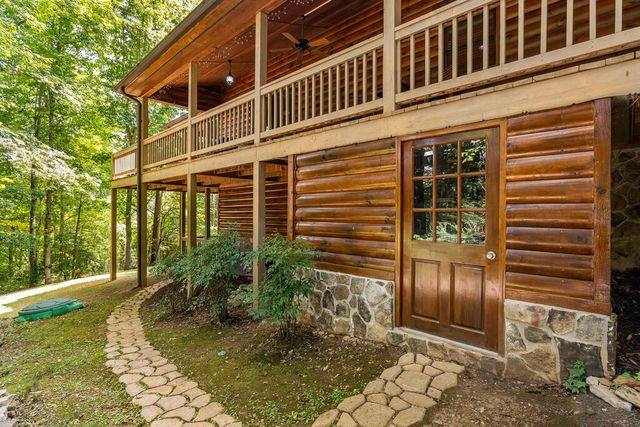 51 Cornerstone Court, Mccaysville, GA 30555