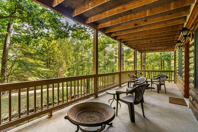 51 Cornerstone Court, Mccaysville, GA 30555