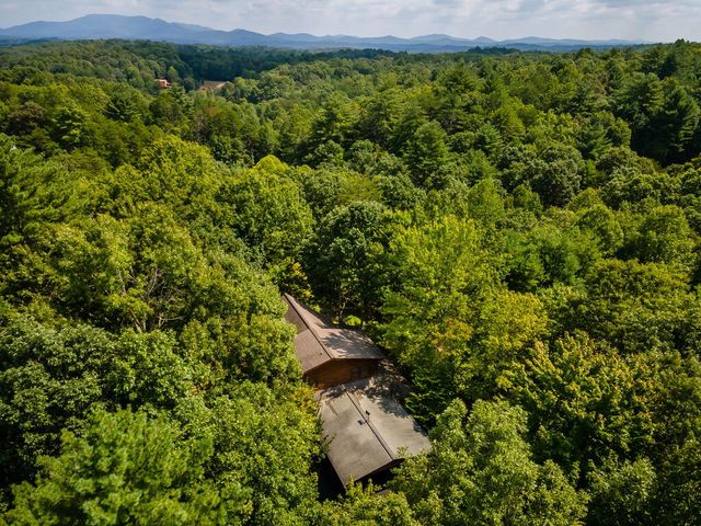 51 Cornerstone Court, Mccaysville, GA 30555