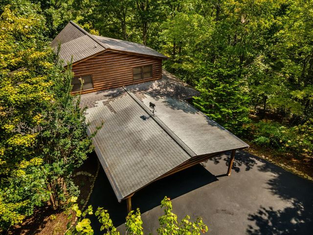 51 Cornerstone Court, Mccaysville, GA 30555
