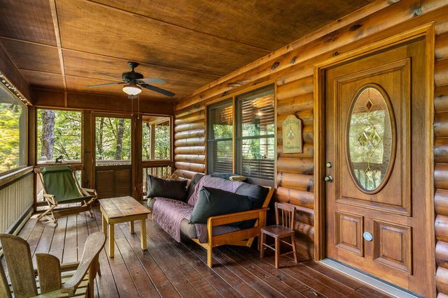 51 Cornerstone Court, Mccaysville, GA 30555