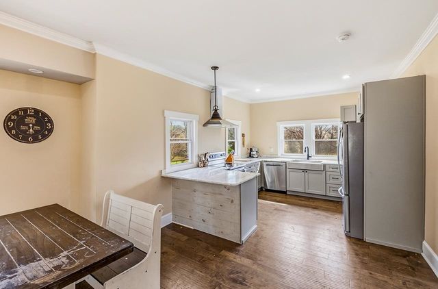 314 Depot Street, Campobello, SC 29322