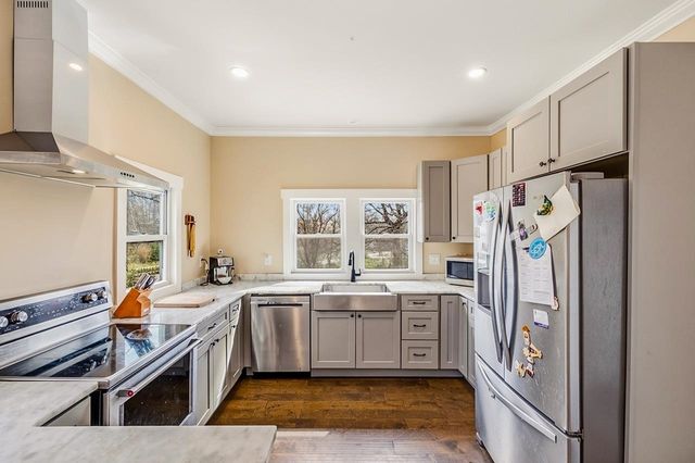 314 Depot Street, Campobello, SC 29322