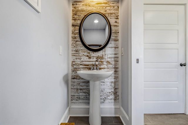 314 Depot Street, Campobello, SC 29322