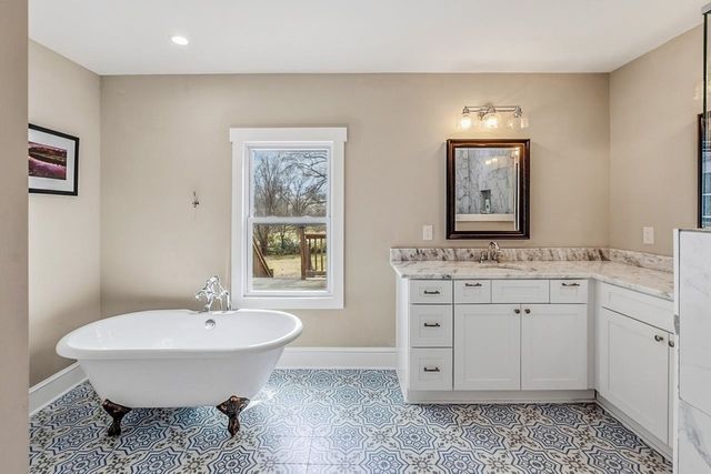 314 Depot Street, Campobello, SC 29322