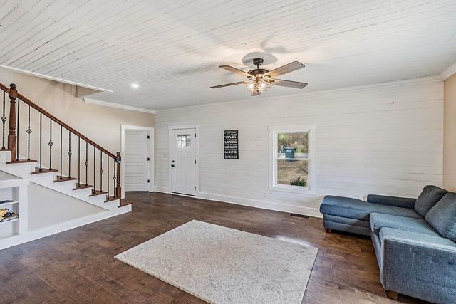 314 Depot Street, Campobello, SC 29322