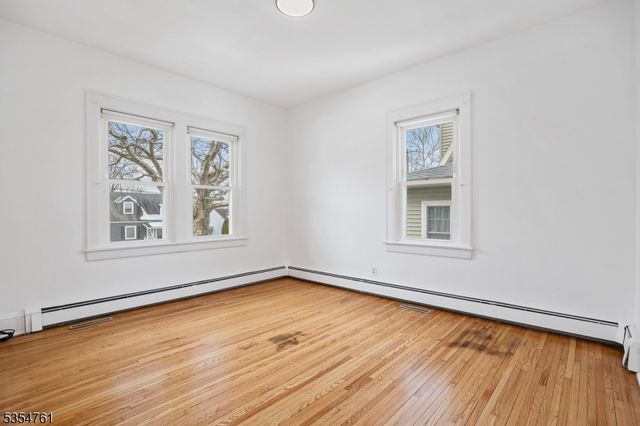 211 Pennsylvania Ave, Pohatcong Twp., NJ 08865