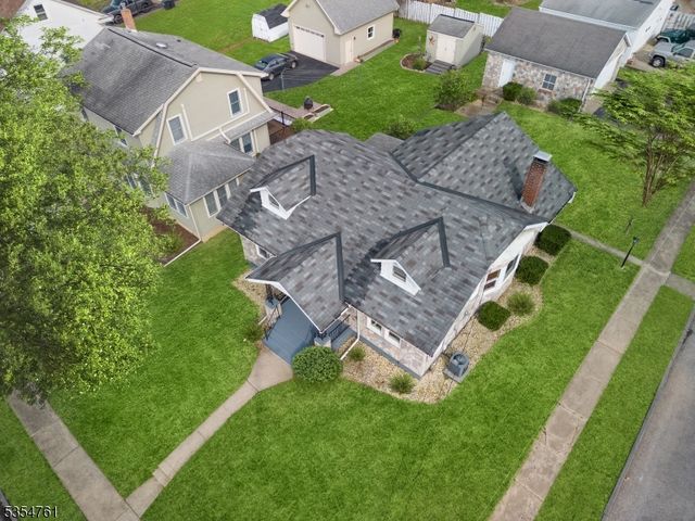 211 Pennsylvania Ave, Pohatcong Twp., NJ 08865
