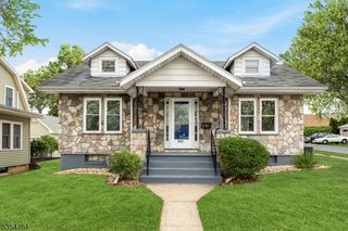 211 Pennsylvania Ave, Pohatcong Twp., NJ 08865