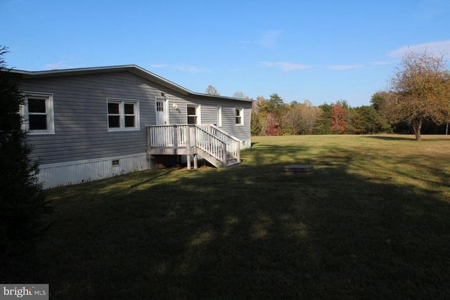 5274 BURR HILL RD, Rhoadesville, VA 22542