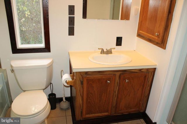 5274 BURR HILL RD, Rhoadesville, VA 22542