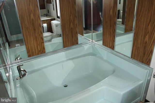 5274 BURR HILL RD, Rhoadesville, VA 22542