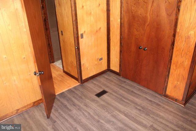 5274 BURR HILL RD, Rhoadesville, VA 22542