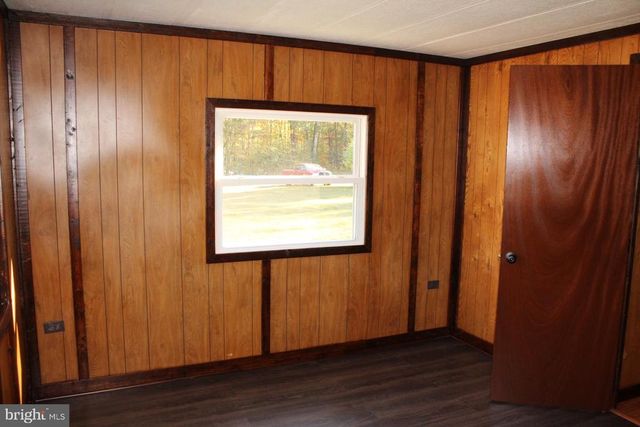 5274 BURR HILL RD, Rhoadesville, VA 22542