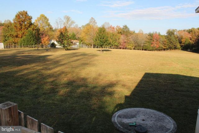 5274 BURR HILL RD, Rhoadesville, VA 22542