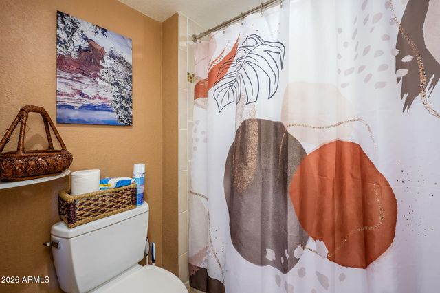 12212 N PARADISE VILLAGE Parkway S 335, Phoenix, AZ 85032