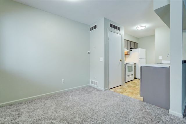 152 Milrace Drive, East Rochester, NY 14445